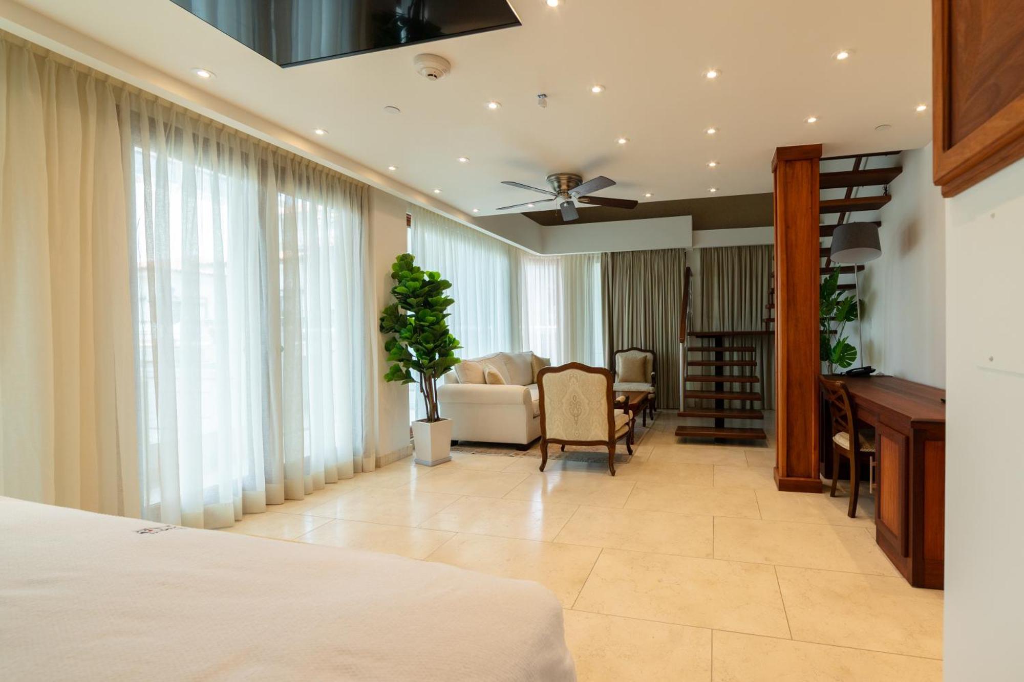 פנמה סיטי Hotel Plaza Herrera מראה חיצוני תמונה